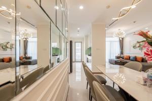 Vinhomes Landmark Luxury Apartment