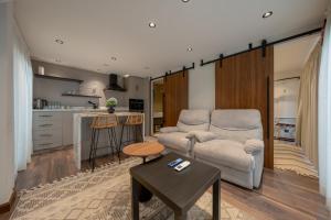 Modern Loft Apt Rooftop