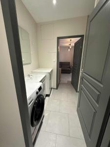 Studette Peronne Centre