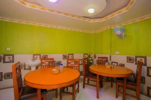 OYO 222 Hotel New Himalayan