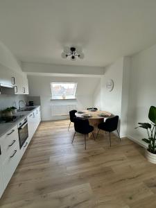 5- Nid lumineux 2 chambres au plein coeur dIxelles