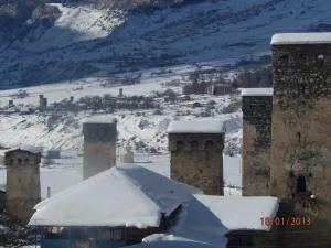 Vodo's Guesthouse - Khushto-Syrt