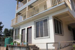 Valley-View 1 BHK In Mahabaleshwar