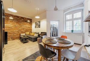 RentPlanet - Apartament Wyspiańskiego