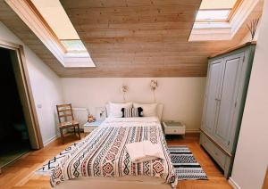 Lake & Library boutique Hotel