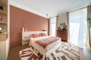 Chic Getaway with Pool & Guest House Californie