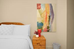 Homestay near Tower Bridge for women only