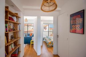 Bright apartment with a sea view