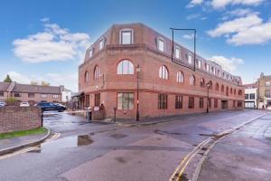 Windsor Castle view apartment with free parking