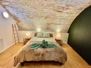 " Le Pharaon " Expérience - Centre Ville