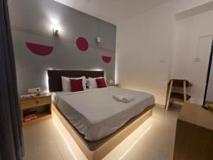 Baga Waves by Dia Hotels And Homes