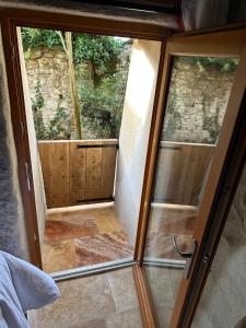 Suite secrète avec jacuzzi ambiance romantique