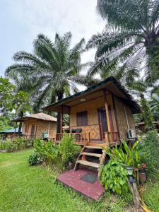 Lak Kao Nai Resort หลักเก้า ไนท์ รีสอร์ท