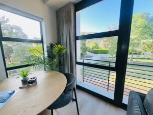 Valleys Embrace Apartment 7