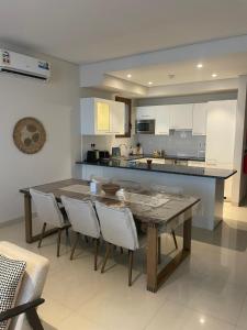 Golden Dawn Villa