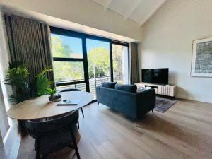 Valleys Embrace Apartment 7