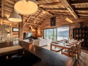 Splendide chalet 6 pièces, jacuzzi et sauna, proche pistes à La Plagne Montalbert - FR-1-755-24