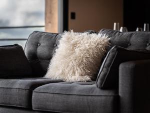 Chalet Neuf à La Plagne - 3Niv, 12pers, Sauna, Parking, WiFi - FR-1-755-40