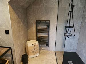 Chalet Neuf à La Plagne - 3Niv, 12pers, Sauna, Parking, WiFi - FR-1-755-40