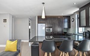 Lovely 2 Bedroom at Eden on the Bay