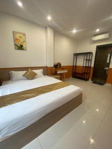 Grand World Homestay