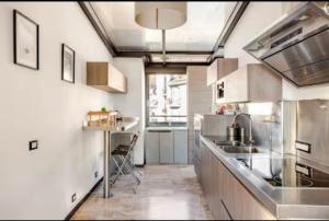 3 Bedrooms with Terrace close to the Center