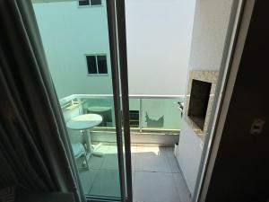 Cód 96 - Excelente apartamento de 2 suítes