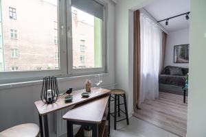 Apartly - City Home &B