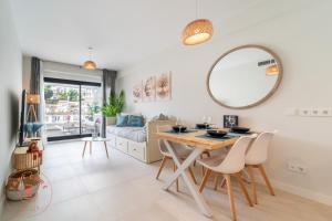 Golden Stay - Take Care Malaga