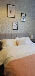 Joyful Management -Top Floor Apartment with home Feel Deco in M16