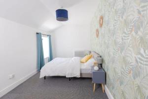 Joyful Management -Top Floor Apartment with home Feel Deco in M16