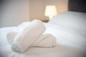 Joyful Group - Warm 2 Bed Ensuite Apartment near Manchester City Centre and Old Trafford