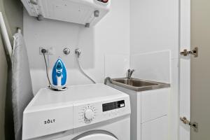 Seabright Nook - Resort Perks & Sky Views by the Sea