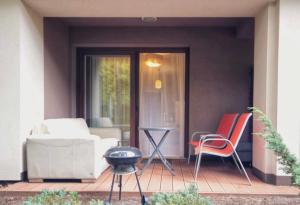 Spokojny apartament 70m2 pod Warszawą