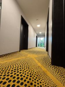 Eclipse Budget Rooms