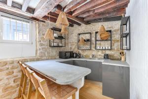 Parisian Atypic Apartment close to place Bastille