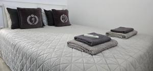 Apartamentos playa Romanilla