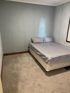 Budget Accommodation Entire house