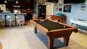 Spacious Rental with Incredible Views for a Group Vacation in Royal, Arkansas