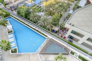 Luxury 1BR in JBR at Address Beach Resort Walk to Dubai Eye with Pool and Beach Access by La Brisa
