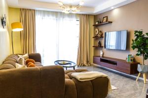 Spacious 1BR Apartment in Kilimani, Walk to Yaya Centre