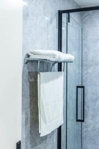 Spacious 1BR Apartment in Kilimani, Walk to Yaya Centre