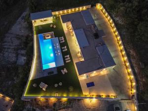 Elira Luxury Villa - With Private Pool