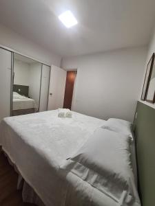 Apto reformado, garagem, Itaim Bibi,42