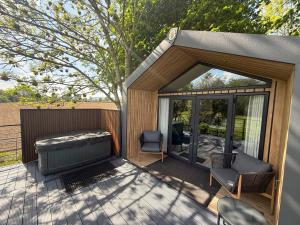 The Spinney Luxury Glamping