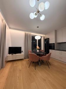 Forest Apart VIII Aleje Jerozolimskie