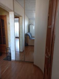 Богдана Хмельницкого 13. Левый берег