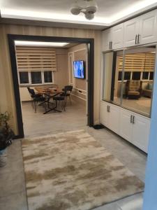 Şehrin Ortasında Uygun ve Aile İçin Apart