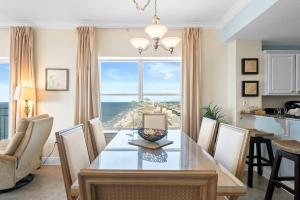 Crystal Shores West 1008 by Youngs Suncoast