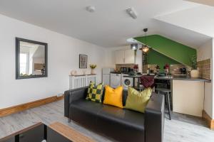 Llangefni Town Centre 3 Bed Apt & Free Parking